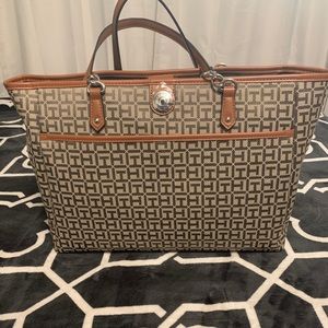 Tommy Hilfiger Purse